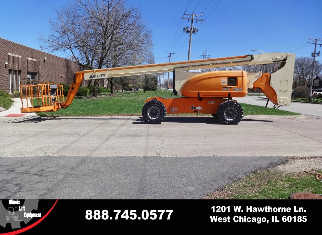 2001 JLG 800A Boom Lift on Sale in Michigan