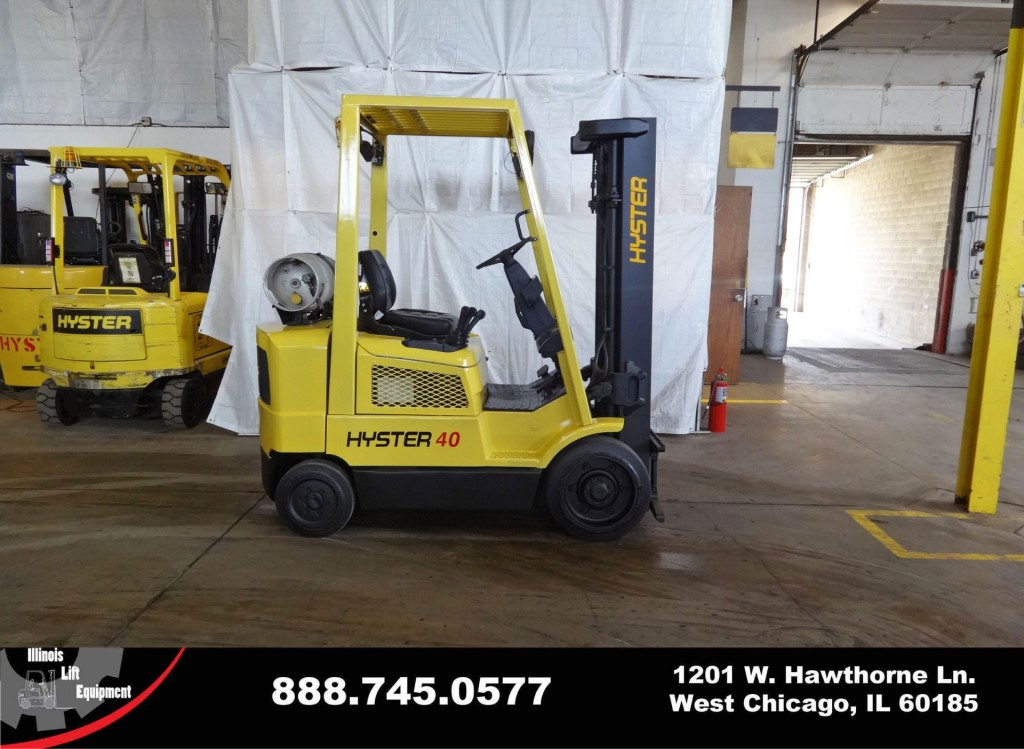 2004 Hyster S40XM Forklift on Sale in Michigan 