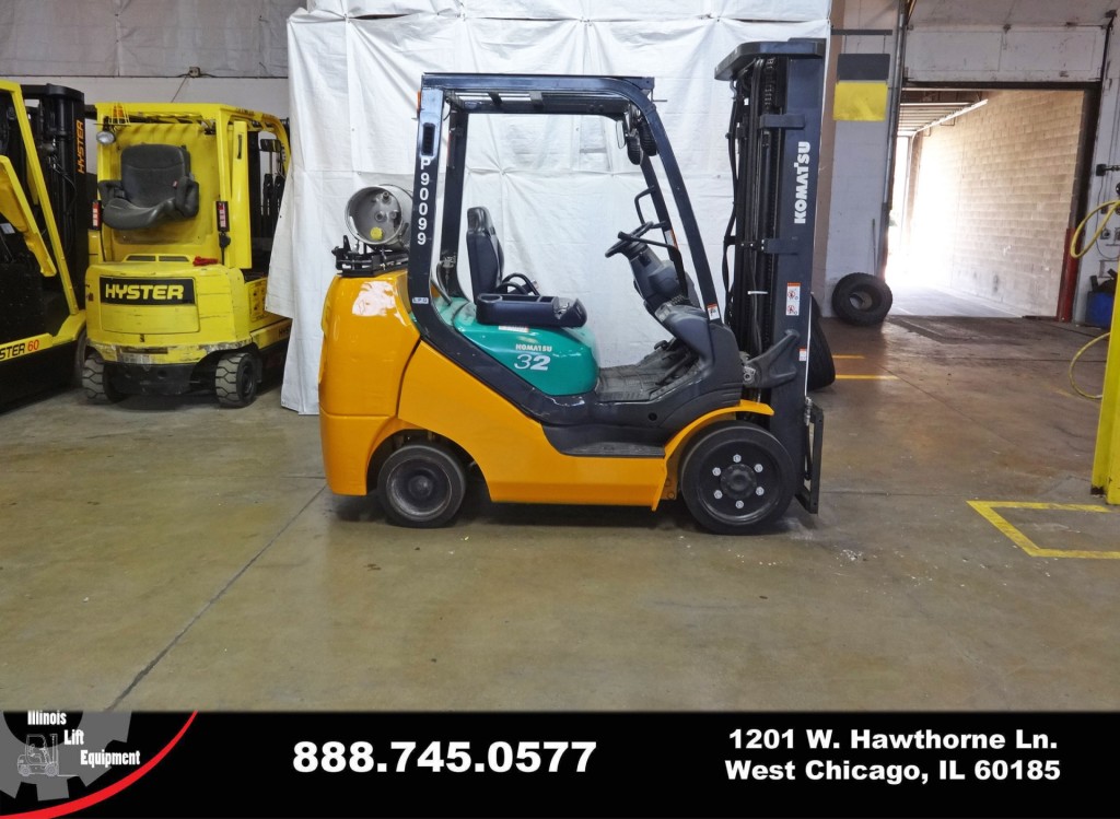 2010 Komatsu FG32SHT-16 Forklift on Sale in Michigan