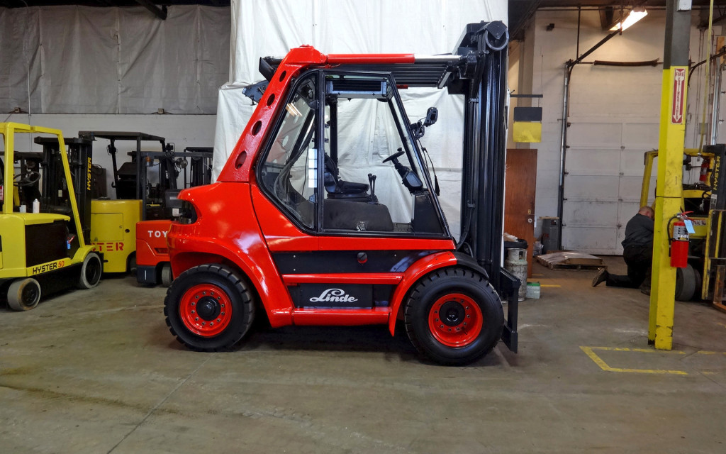  2004 Linde H80D Forklift on Sale in Michigan