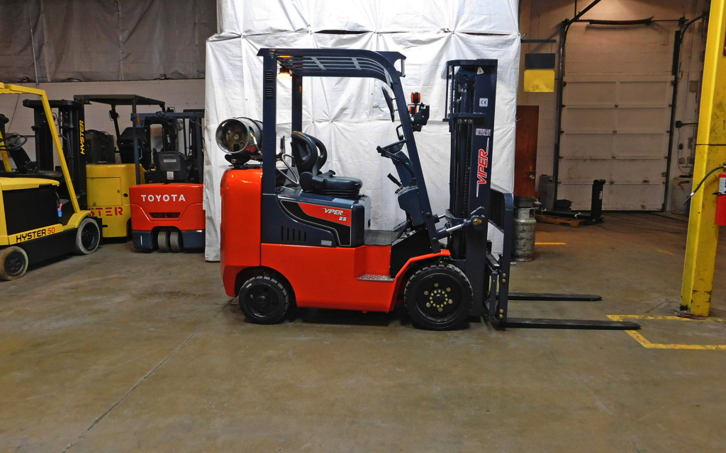  2016 Viper FL25T Forklift on Sale in Michigan