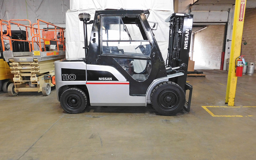  2011 Nissan PFD110Y Forklift On Sale In Michigan