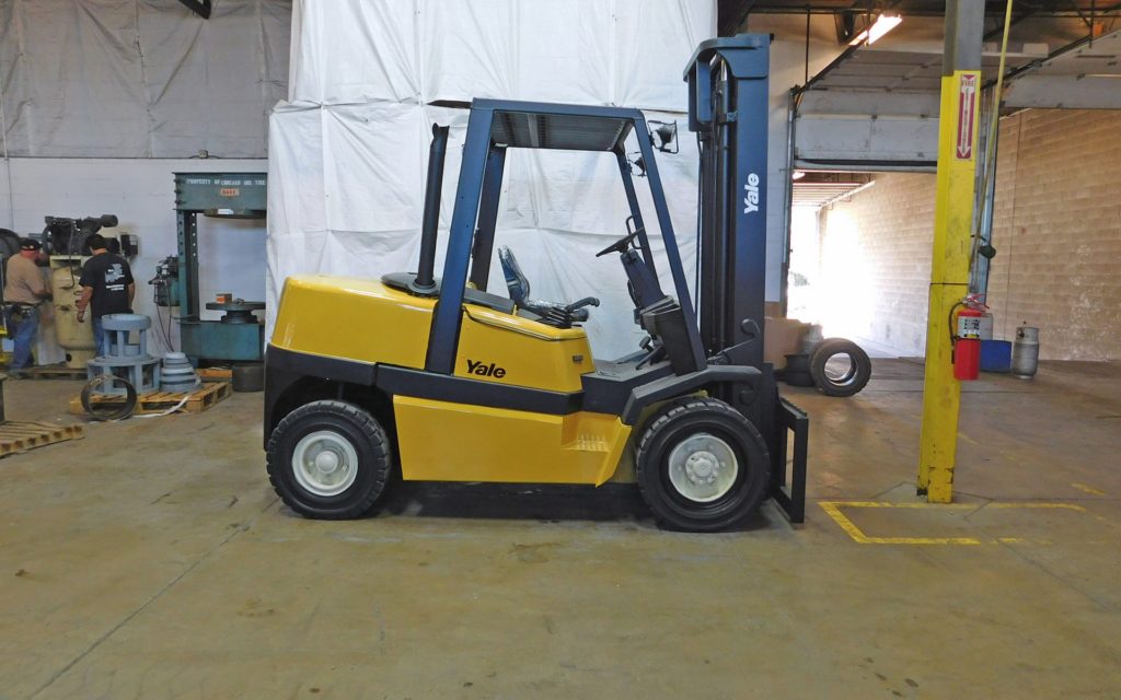  2005 Yale GDP100 Forklift on Sale in Michigan