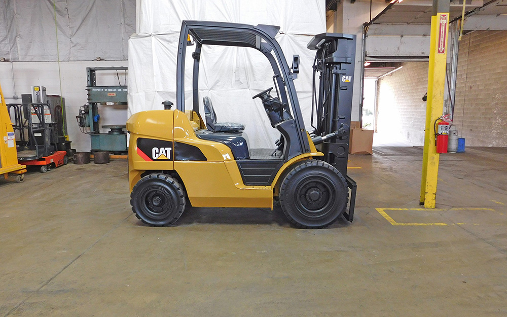  2012 Caterpillar PD8000 Forklift on Sale in Michigan