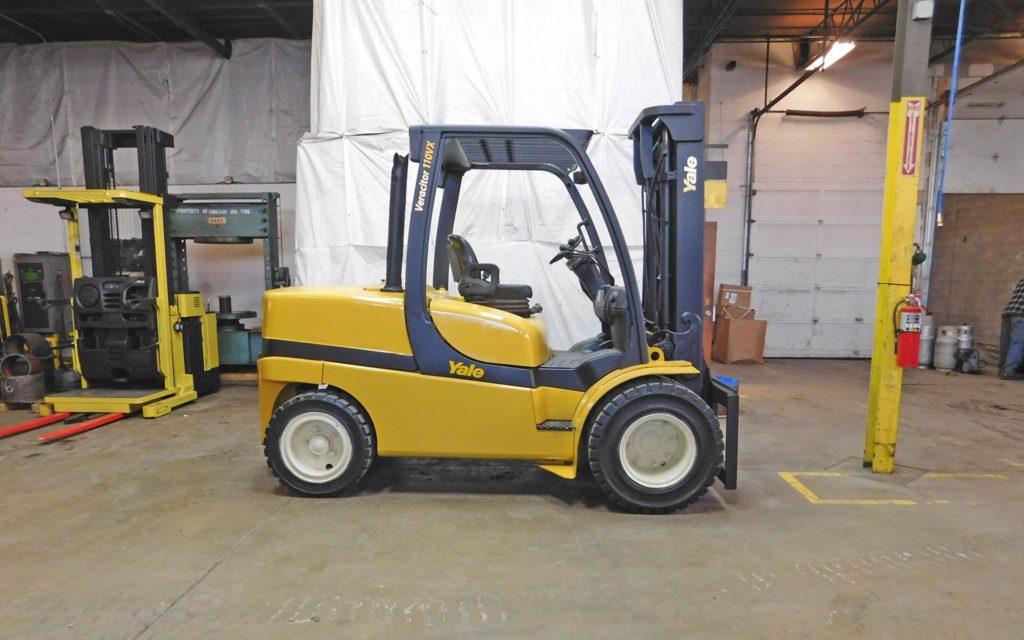  2013 Yale GDP110VX Forklift on Sale in Michigan