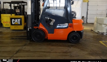 2005 Toyota 7FGU25 Forklift on Sale in Michigan