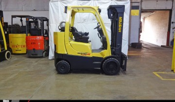 2010 Hyster S80FTBCS Forklift on Sale in Michigan