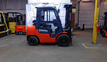 2006 Toyota 7FGU30 Forklift on Sale in Michigan