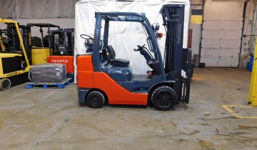 2008 Toyota 8FGCU32 Forklift on Sale in Michigan