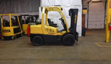 2011 Hyster H90FT Forklift on Sale in Michigan