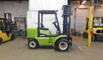 1999 Clark CGP40 Forklift On Sale in Michigan